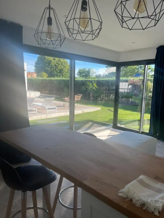 Apartment Magnifique Studio Avec Piscine Arles